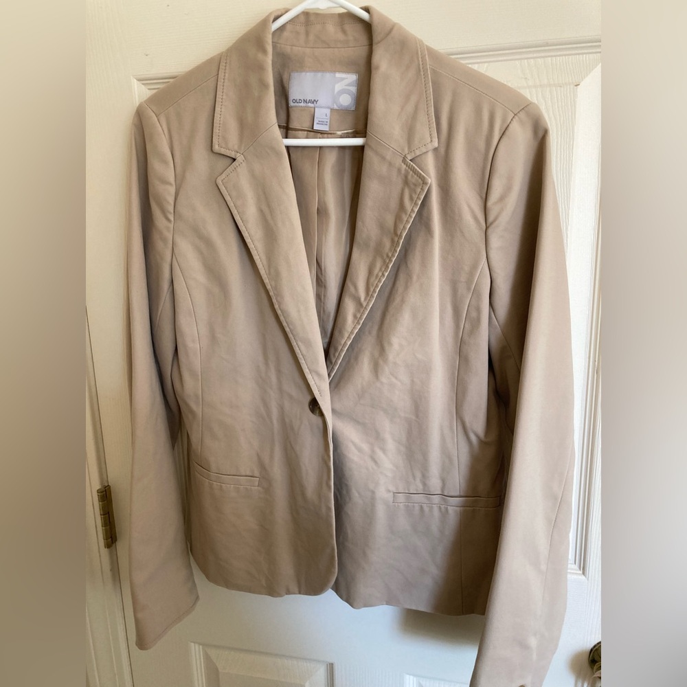 Old Navy tan blazer